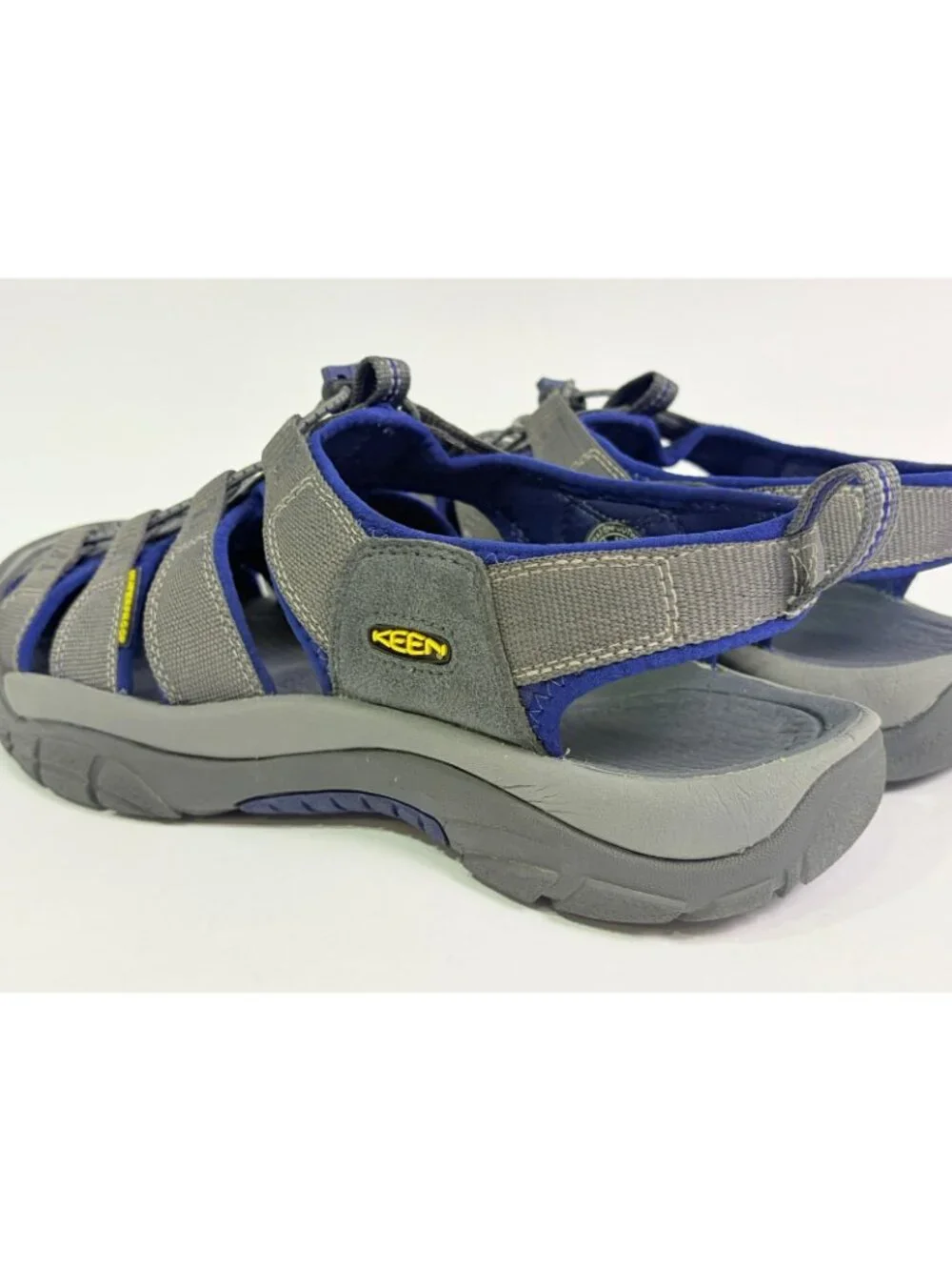 Keen Sandals Men's Size 13 Blue Waterproof 110230 Newport H2 Gray Hiking Shoes